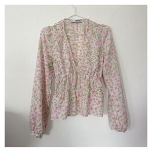 Paisley spring flower top – v neck